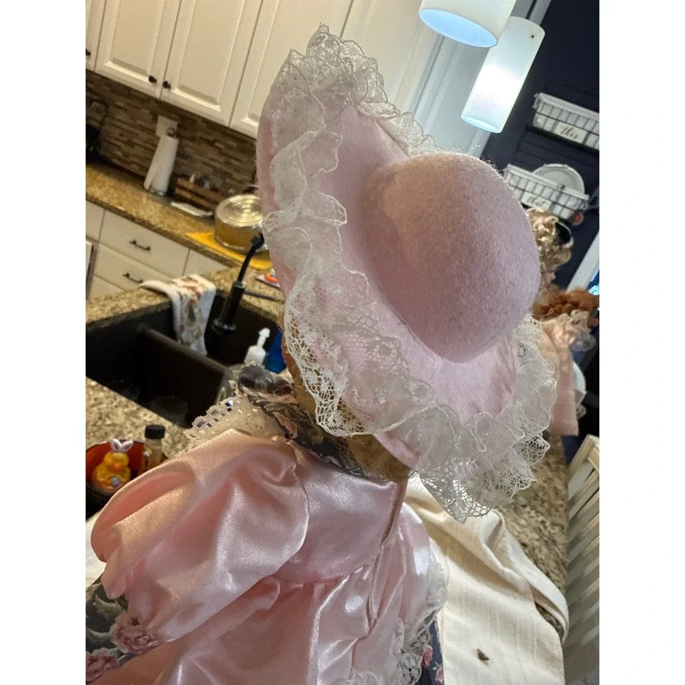 Victorian Treasures 1991 Porcelain Bisque Doll Blue Eyes Pink Floral Dress Stand